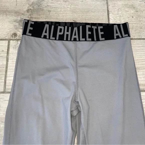SOLD | Alphalete Gray and Black Cross Set Leggings - Picture 12 of 12
